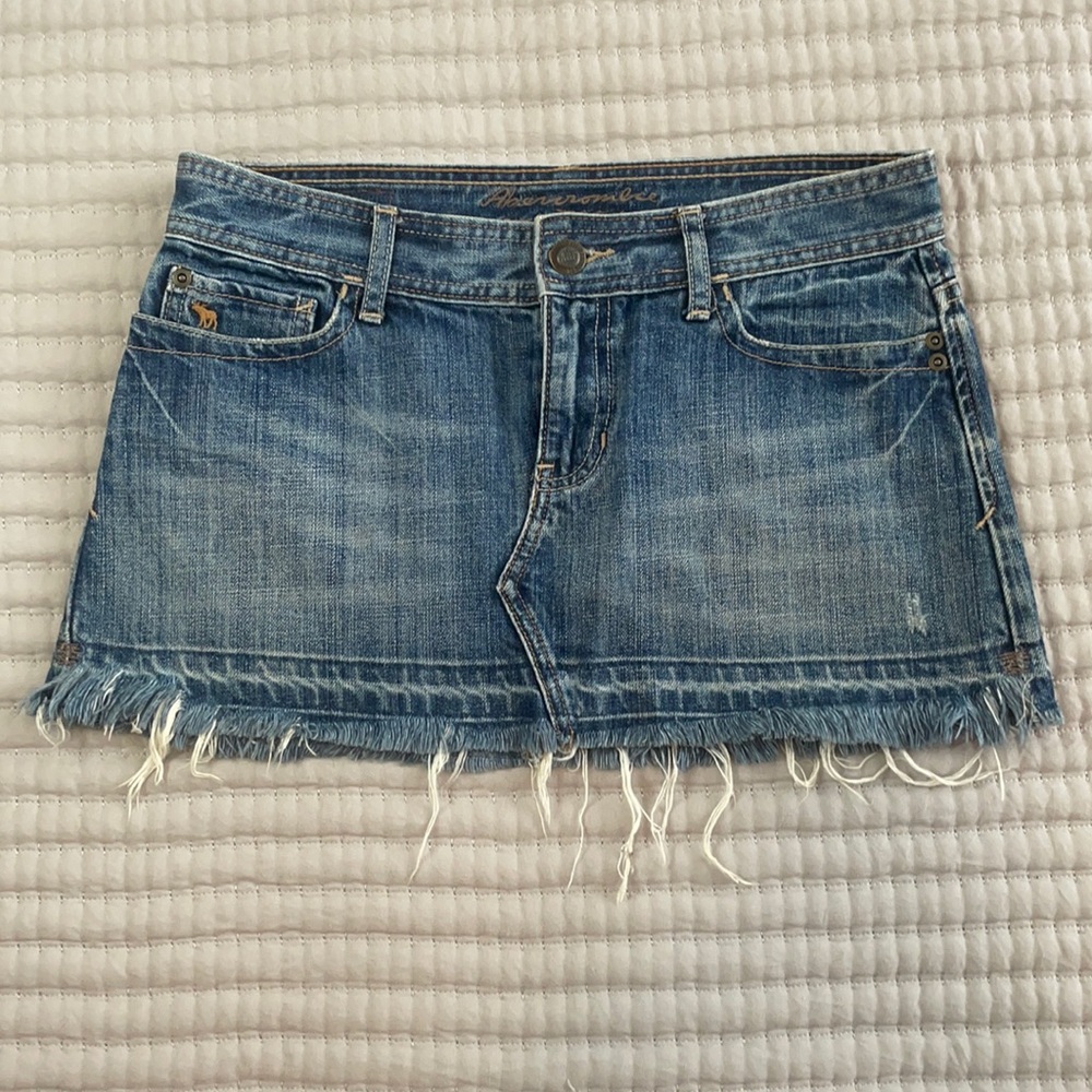 Abercrombie &Fitch size 2 mini jean skirt